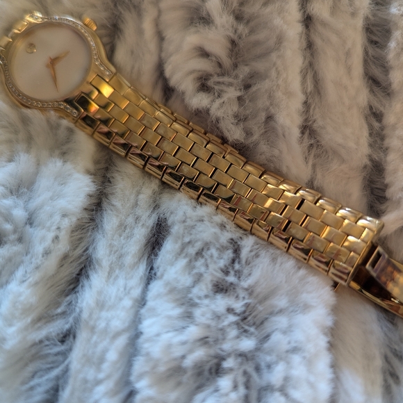 Movado Watch Womens Diamond and Gold - Picture 5 of 14